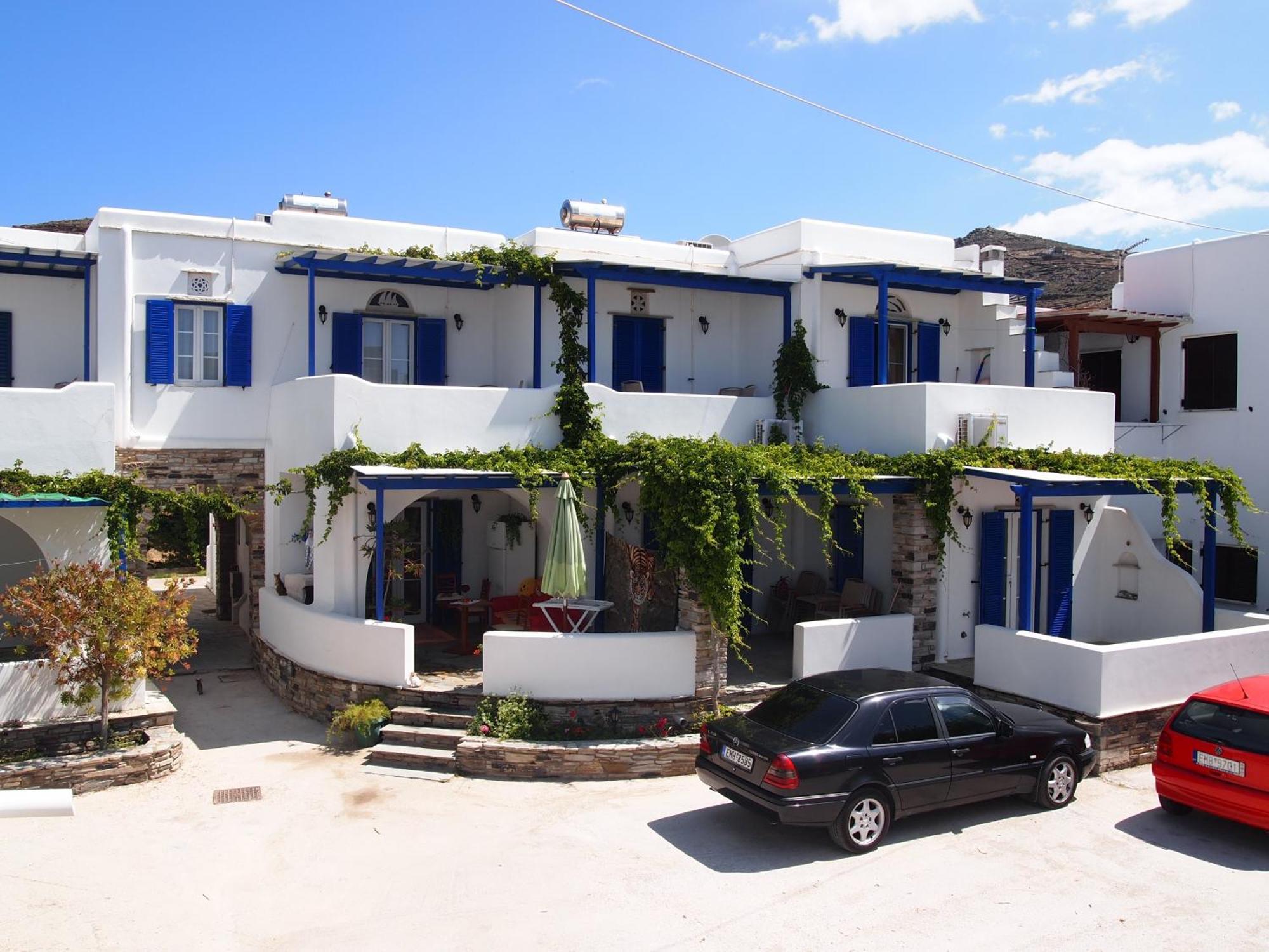 Vrahos Studios Kionia Exterior foto